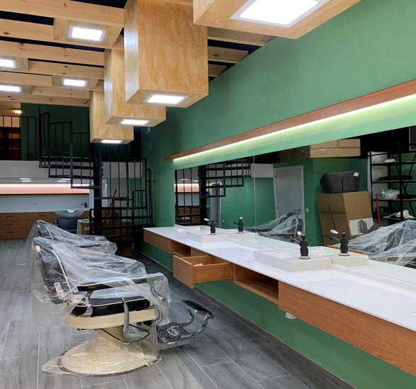 REFORMA PELUQUERIA EN FIGUERES